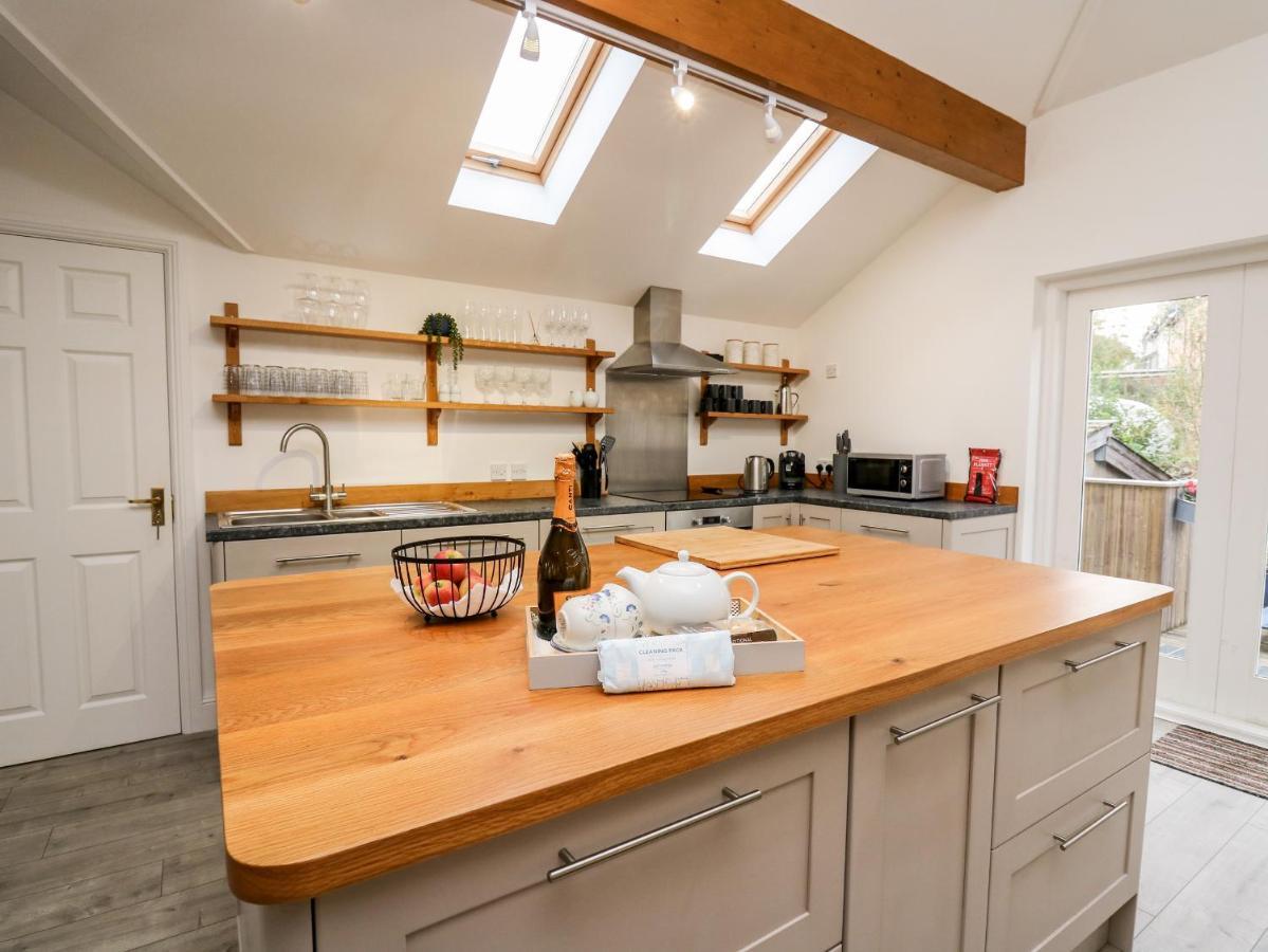 לנדרינדוד וולס Bridgend Cottages מראה חיצוני תמונה